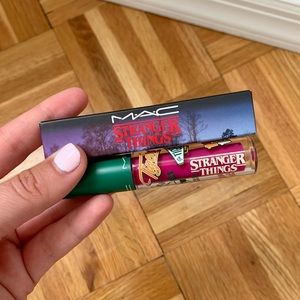 MAC x STRANGER THINGS Lip Gloss